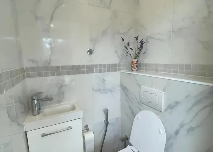 Maison Familiale Proche De Avec Jardin Clos Et Terrasse Дом отдыха