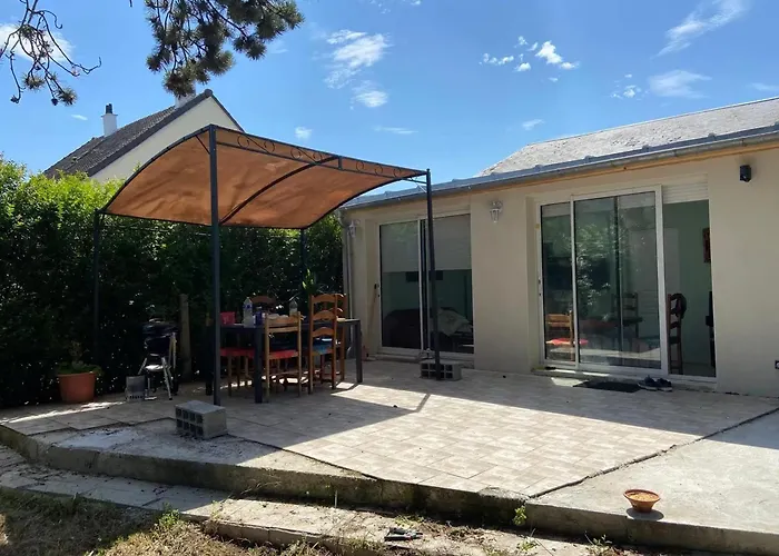 Maison Familiale Proche De Avec Jardin Clos Et Terrasse