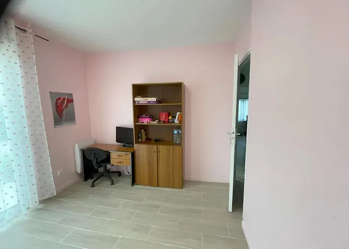 Maison Familiale Proche De Avec Jardin Clos Et Terrasse Дом отдыха Varaville